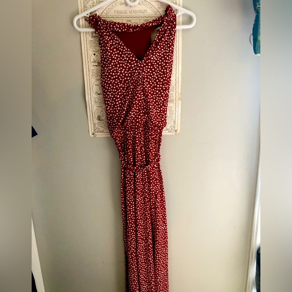 Pretty long red and white dress - Picture 1 of 1